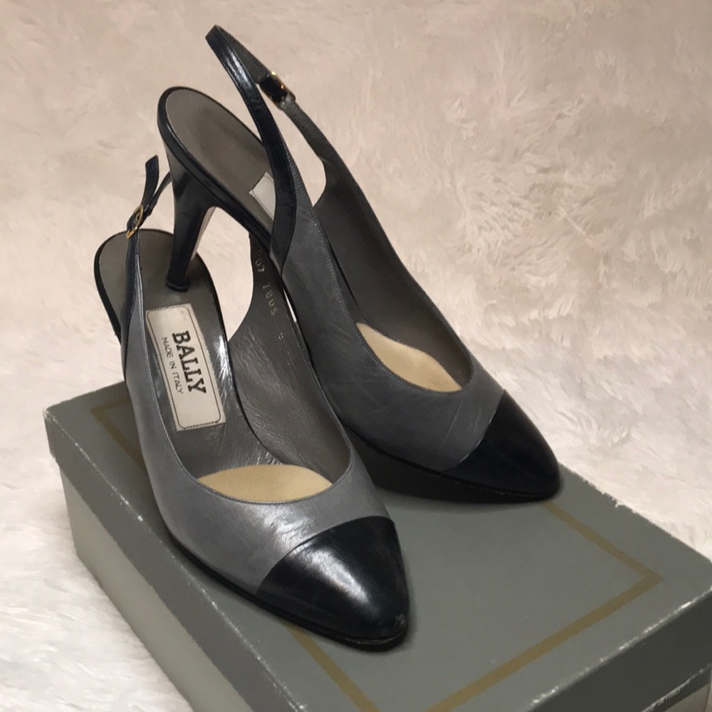 BALLY grey/blk sling back heels size 6